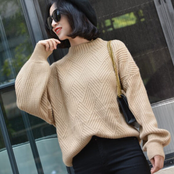 The Casual Alpaca Garment Sweater for women - Image 4